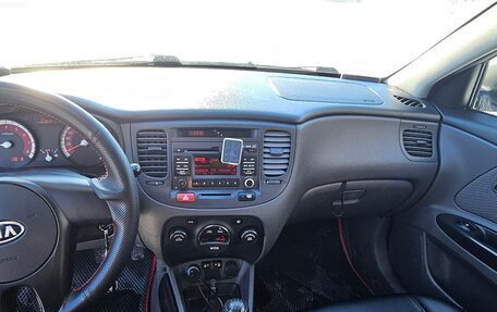 KIA Rio II, 2011 год, 680 000 рублей, 9 фотография