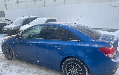 Chevrolet Cruze II, 2011 год, 550 000 рублей, 6 фотография