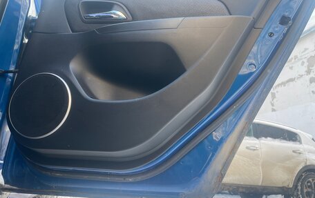 Chevrolet Cruze II, 2011 год, 550 000 рублей, 13 фотография