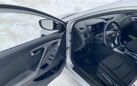 Hyundai Elantra V, 2015 год, 1 090 000 рублей, 6 фотография