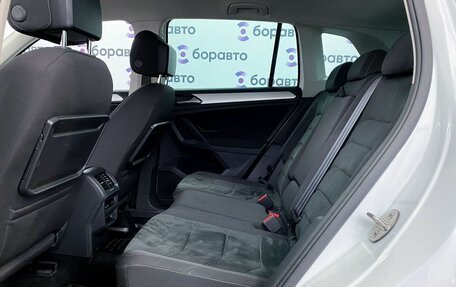 Volkswagen Tiguan II, 2018 год, 2 225 000 рублей, 12 фотография