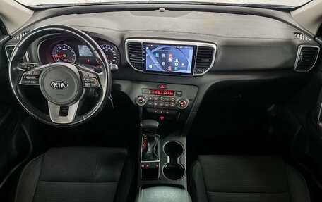 KIA Sportage IV рестайлинг, 2020 год, 2 499 000 рублей, 9 фотография