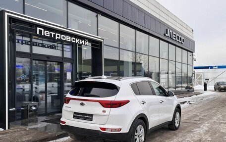 KIA Sportage IV рестайлинг, 2018 год, 1 590 000 рублей, 6 фотография