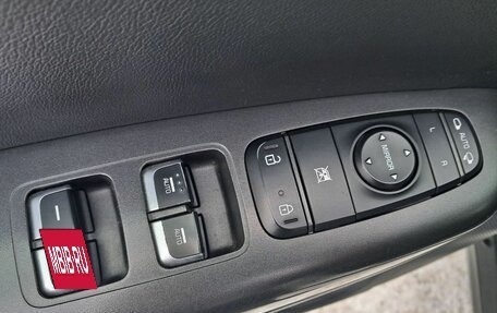 KIA Sportage IV рестайлинг, 2018 год, 1 590 000 рублей, 15 фотография