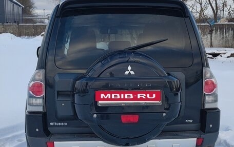 Mitsubishi Pajero IV, 2007 год, 1 250 000 рублей, 5 фотография