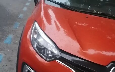 Renault Kaptur I рестайлинг, 2017 год, 700 000 рублей, 3 фотография