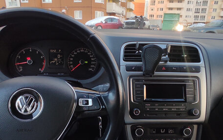 Volkswagen Polo VI (EU Market), 2018 год, 1 340 000 рублей, 6 фотография