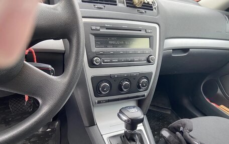 Skoda Octavia, 2013 год, 1 100 000 рублей, 10 фотография