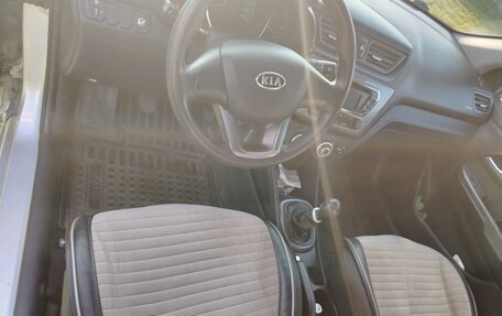KIA Rio III рестайлинг, 2011 год, 670 000 рублей, 2 фотография