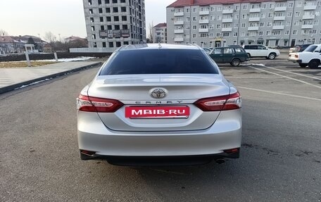 Toyota Camry, 2019 год, 2 500 000 рублей, 4 фотография