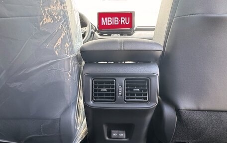 Toyota RAV4, 2025 год, 5 375 000 рублей, 30 фотография