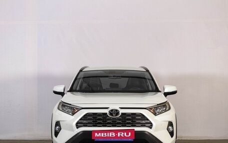 Toyota RAV4, 2020 год, 3 719 000 рублей, 2 фотография