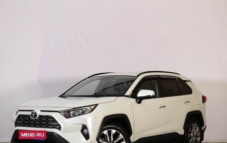 Toyota RAV4, 2020 год, 3 719 000 рублей, 4 фотография