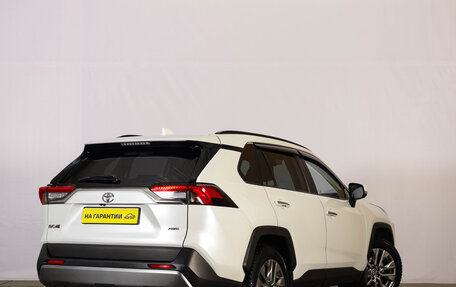 Toyota RAV4, 2020 год, 3 719 000 рублей, 6 фотография