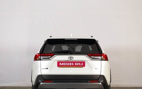 Toyota RAV4, 2020 год, 3 719 000 рублей, 7 фотография