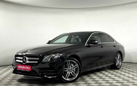 Mercedes-Benz E-Класс, 2019 год, 3 699 000 рублей, 1 фотография