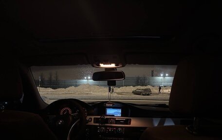 BMW 3 серия, 2010 год, 970 000 рублей, 10 фотография