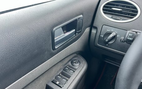 Ford Focus II рестайлинг, 2006 год, 370 000 рублей, 14 фотография