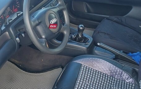 Audi A4, 1998 год, 250 000 рублей, 3 фотография