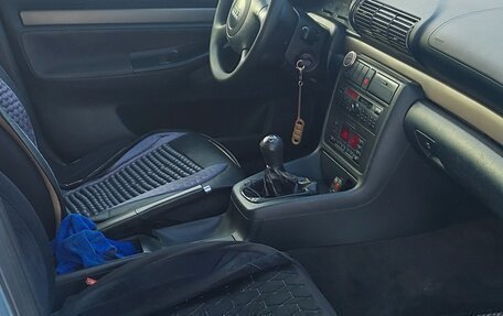 Audi A4, 1998 год, 250 000 рублей, 8 фотография