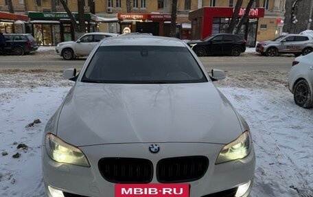 BMW 5 серия, 2012 год, 1 095 000 рублей, 4 фотография