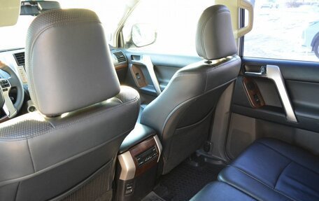 Toyota Land Cruiser Prado 150 рестайлинг 2, 2010 год, 2 650 000 рублей, 14 фотография