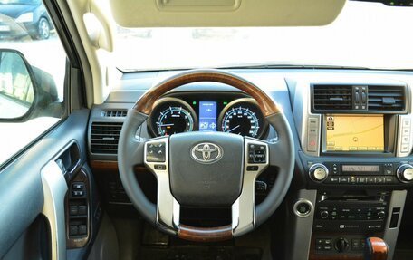 Toyota Land Cruiser Prado 150 рестайлинг 2, 2010 год, 2 650 000 рублей, 24 фотография