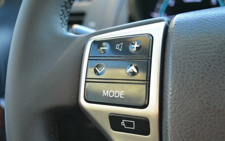 Toyota Land Cruiser Prado 150 рестайлинг 2, 2010 год, 2 650 000 рублей, 36 фотография