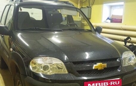 Chevrolet Niva I рестайлинг, 2015 год, 650 000 рублей, 3 фотография
