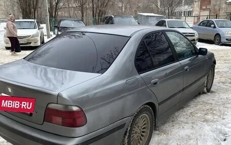 BMW 5 серия, 1999 год, 450 000 рублей, 3 фотография