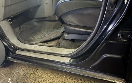 Toyota Ipsum II, 2001 год, 750 000 рублей, 16 фотография