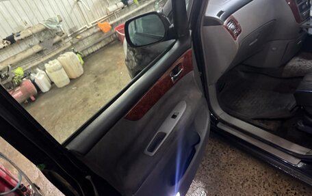 Toyota Ipsum II, 2001 год, 750 000 рублей, 9 фотография