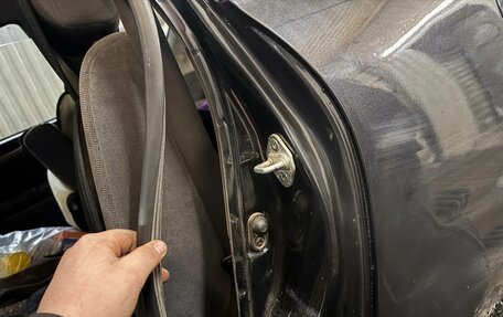 Toyota Ipsum II, 2001 год, 750 000 рублей, 24 фотография