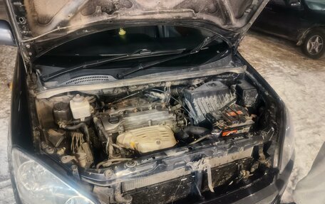 Toyota Ipsum II, 2001 год, 750 000 рублей, 35 фотография