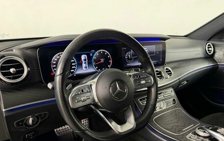 Mercedes-Benz E-Класс, 2019 год, 3 699 000 рублей, 12 фотография