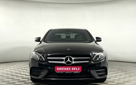 Mercedes-Benz E-Класс, 2019 год, 3 699 000 рублей, 2 фотография