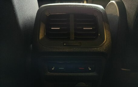 Volkswagen Tiguan II, 2017 год, 1 650 000 рублей, 14 фотография