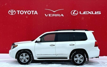 Toyota Land Cruiser 200, 2013 год, 3 950 000 рублей, 2 фотография