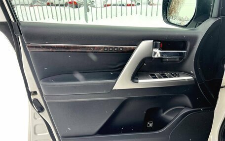 Toyota Land Cruiser 200, 2013 год, 3 950 000 рублей, 12 фотография