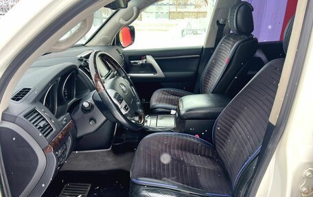 Toyota Land Cruiser 200, 2013 год, 3 950 000 рублей, 17 фотография