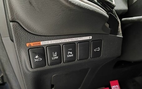 Mitsubishi Outlander III рестайлинг 3, 2020 год, 3 449 000 рублей, 15 фотография