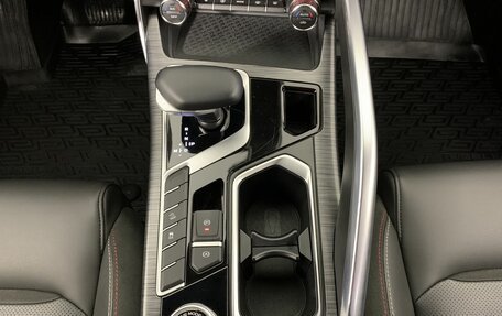 Geely Tugella FY11, 2023 год, 2 699 000 рублей, 13 фотография