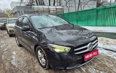 Mercedes-Benz B-Класс, 2019 год, 2 050 000 рублей, 1 фотография