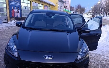 Ford Escape, 2020 год, 1 999 000 рублей, 1 фотография