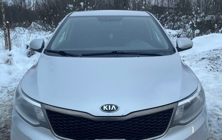 KIA Rio III рестайлинг, 2017 год, 1 290 000 рублей, 2 фотография