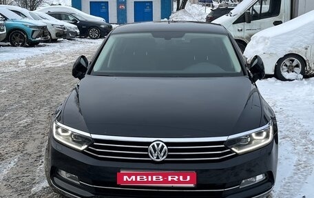 Volkswagen Passat B8 рестайлинг, 2017 год, 2 000 000 рублей, 4 фотография