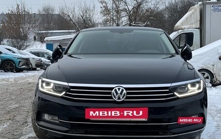 Volkswagen Passat B8 рестайлинг, 2017 год, 2 000 000 рублей, 3 фотография