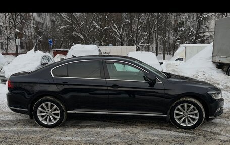 Volkswagen Passat B8 рестайлинг, 2017 год, 2 000 000 рублей, 7 фотография