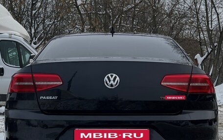 Volkswagen Passat B8 рестайлинг, 2017 год, 2 000 000 рублей, 10 фотография