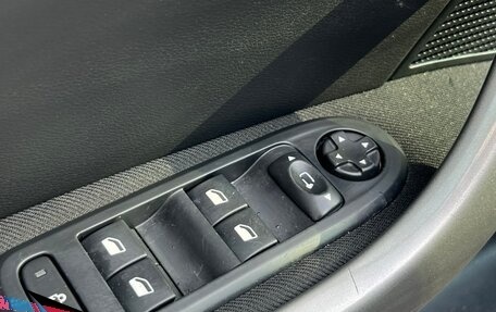 Peugeot 308 II, 2012 год, 370 000 рублей, 5 фотография